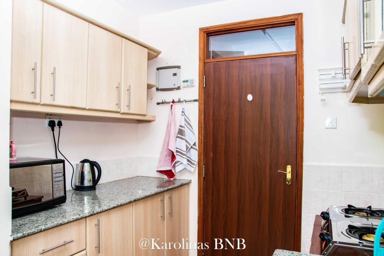 Karolinas Homestay 나이로비 외부 사진